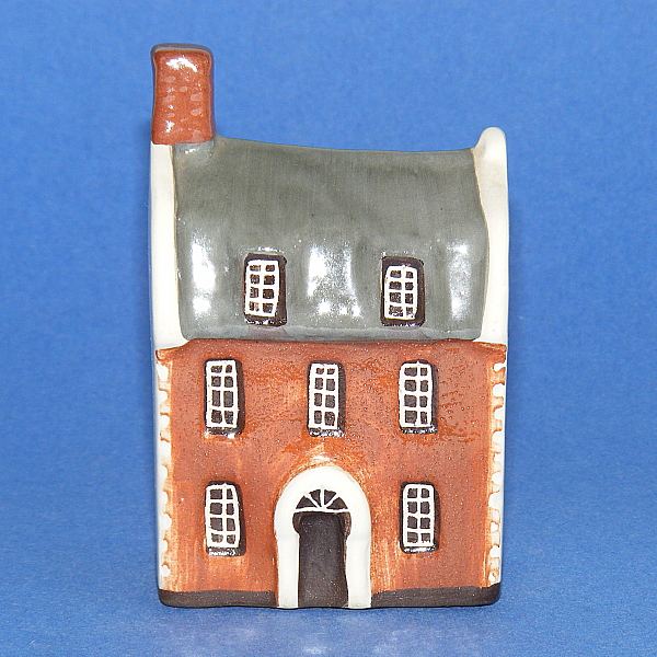 Image of Mudlen End Studio model No 14 Doctors House